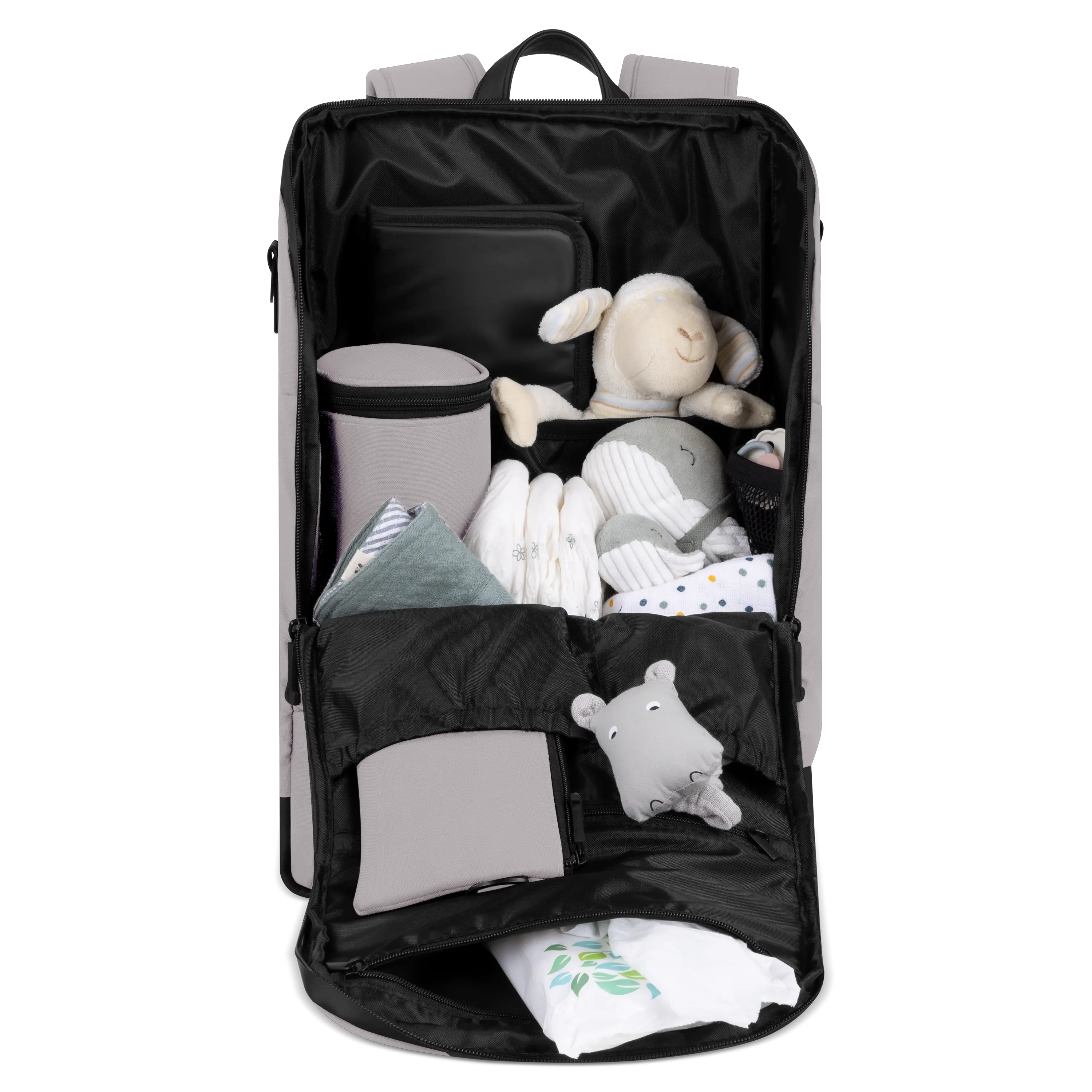 Molti scomparti all'interno e all'esterno