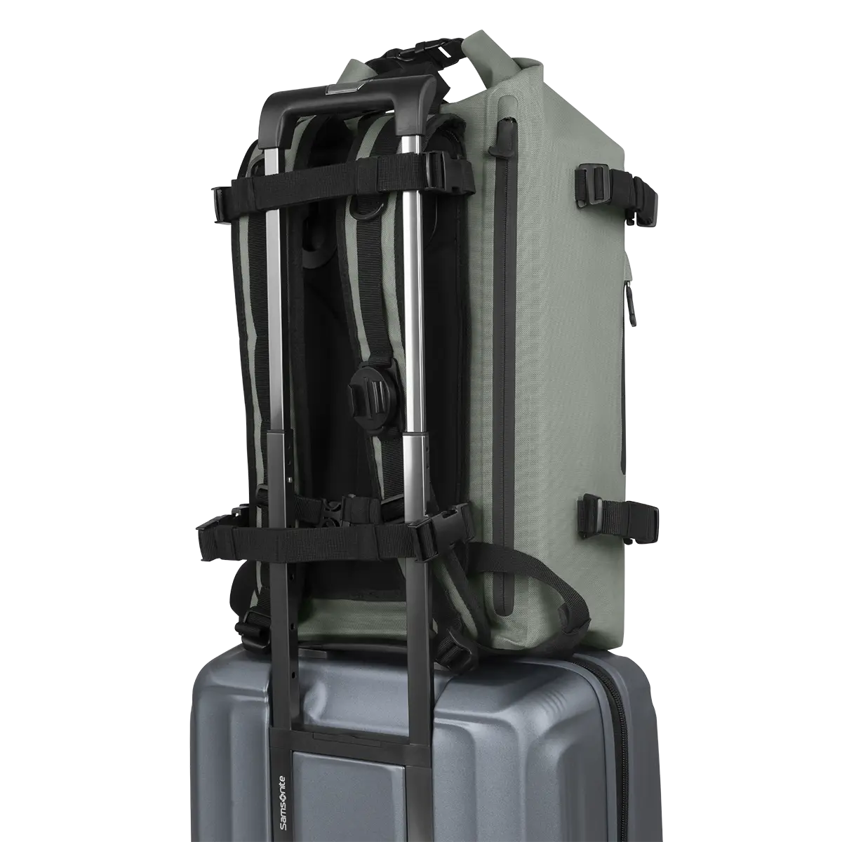 Cinghie di fissaggio e gancio all'esterno