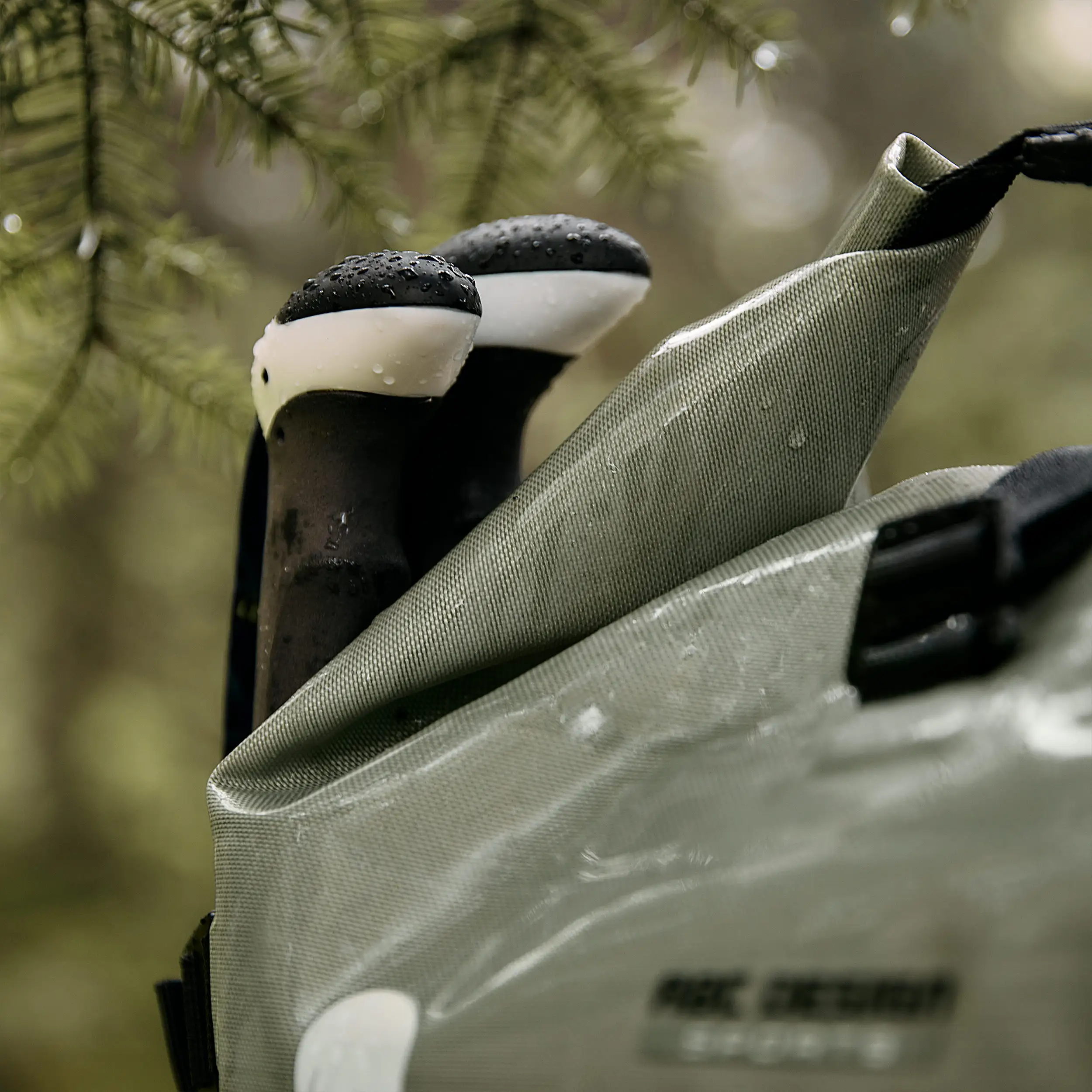 Zaino outdoor Solothurn 22L per la vita quotidiana e l'avventura - Pine