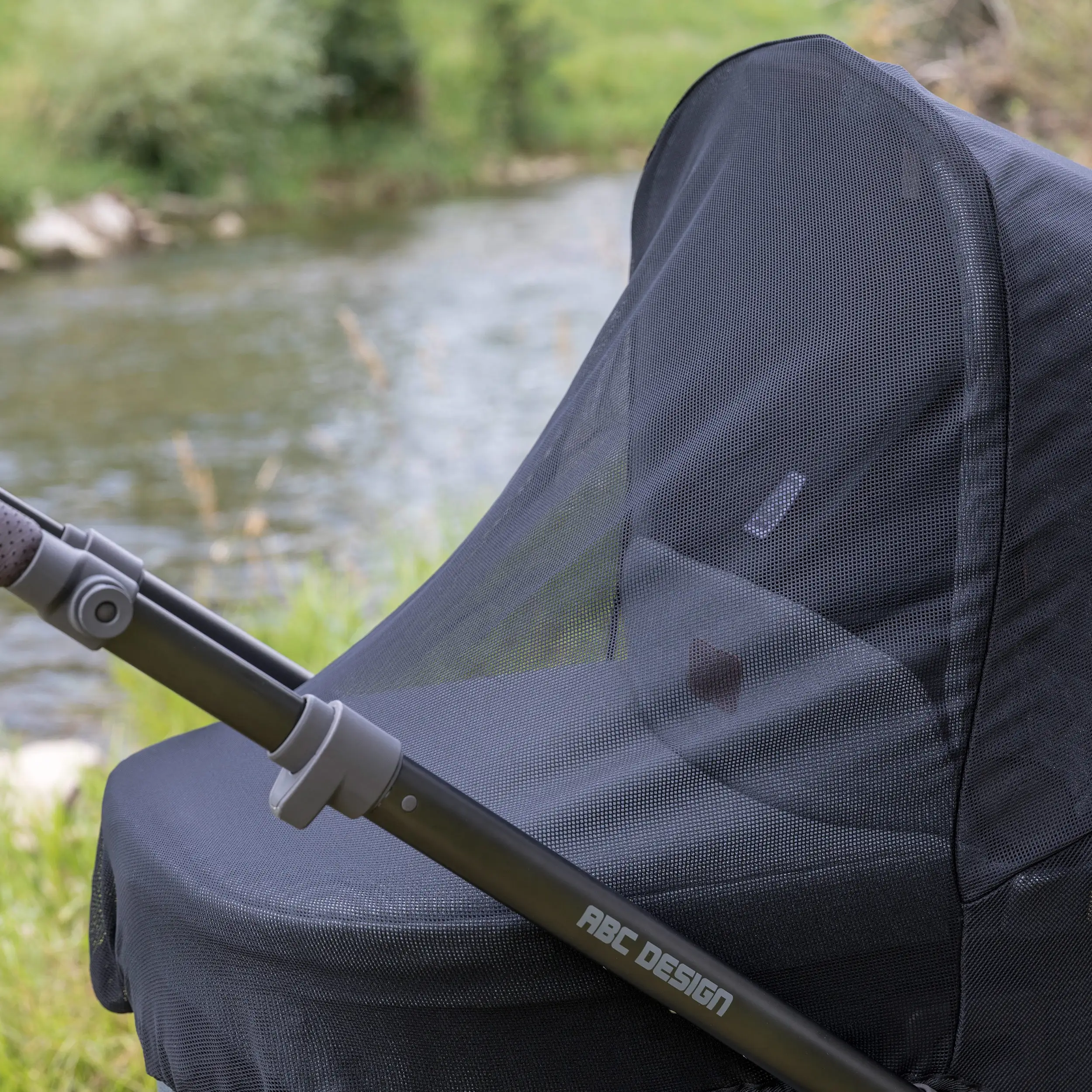 Zanzariera universale